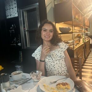 Meet your Posher, Sydney